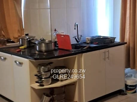 Spacious 5-Bed Home with Borehole in Bloomingdale, Harare West