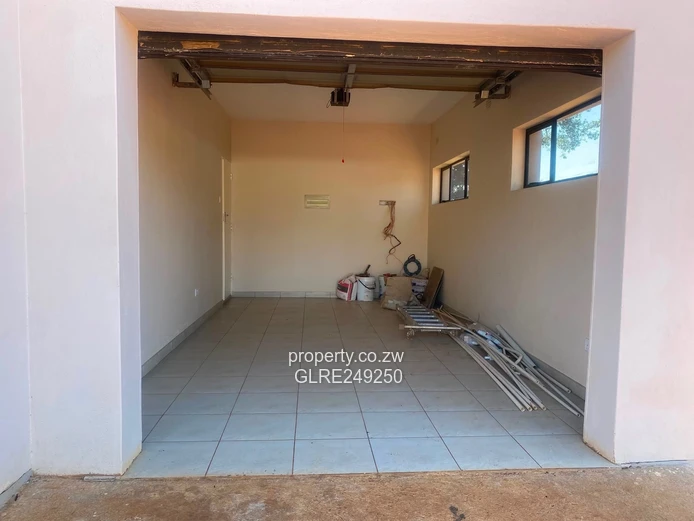 Modern 4-Bed Marlborough Home — Garage, Designer Kitchen & Borehole