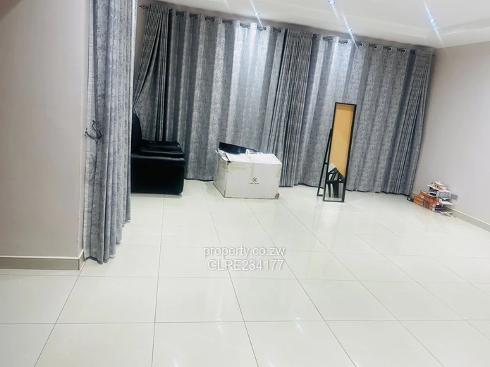 Stunning Gletwyn 6 Bedroomed House To Rent_