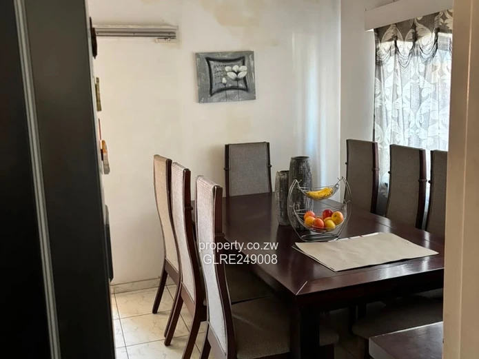 Sunny 3-Bed Avondale Flat with Garden & Borehole