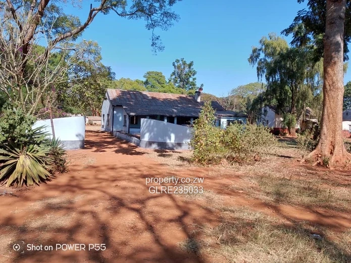 Banket Land For Sale 