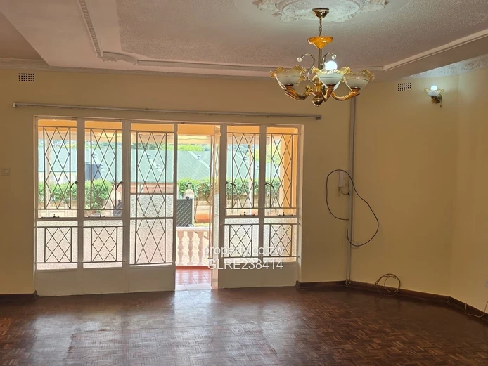 Spacious 5BR Borrowdale home — borehole & double garage
