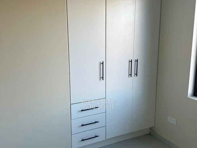 Modern 3-Bed Apartment in Bluff Hill — Borehole Backup