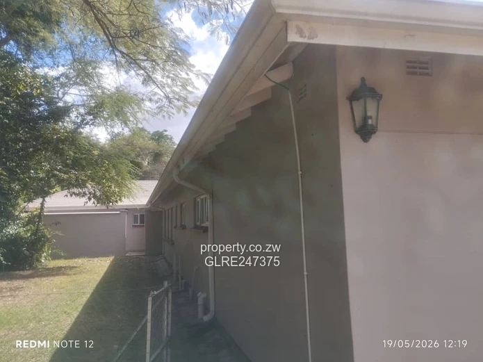 Borrowdale Brooke 3BR House - Pool, Borehole, Garage