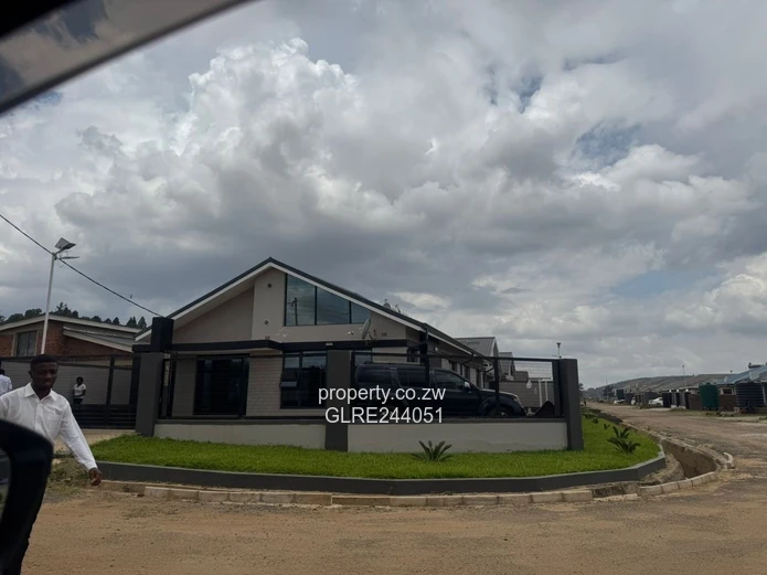 Modern 4-Bed Corner Home in Tynwald, Borehole & Garage