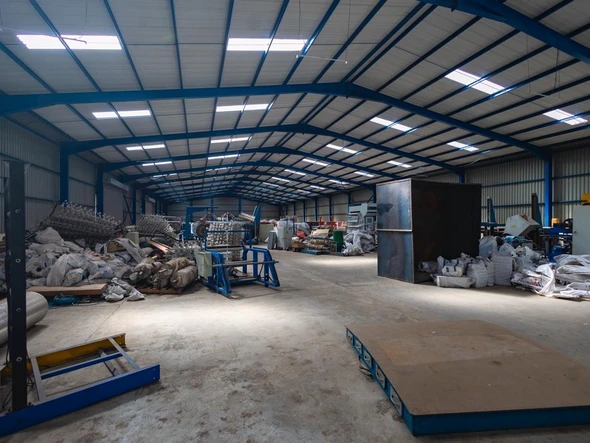 Warehouse & Factory