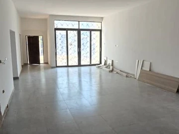 3 Bedroom Flat & Apartment