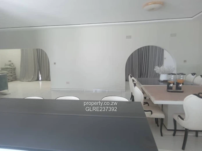 To Let Luxurious 3-Bedroom Cluster home for Rent