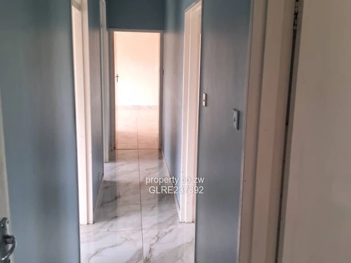 To Let Luxurious 3-Bedroom Cluster home for Rent