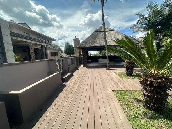 6 Bedroom House