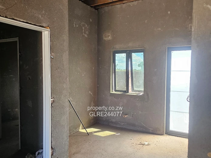 Vainona 3-Bed Townhouse Complex with Borehole