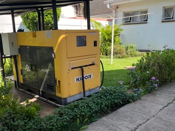 3 Bedroom Flat & Apartment