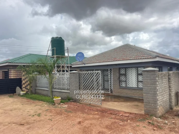 Modern 3-Bed Home in Damofalls with Borehole