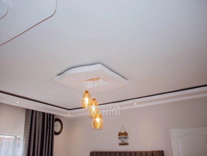 3-Bed Sunway City Home with Borehole & Solar Geyser