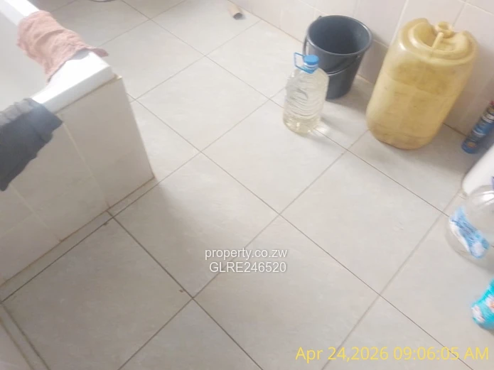 Kuwadzana 4-Bed Brick Home — En Suite & Fitted Kitchen