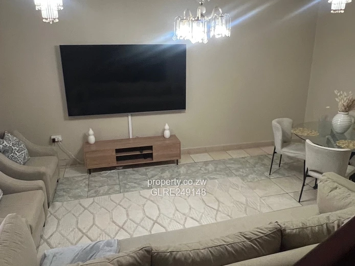 2-Bed Garden Flat in Greencroft, Harare West – Borehole
