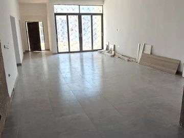 3 Bedroom Flat & Apartment