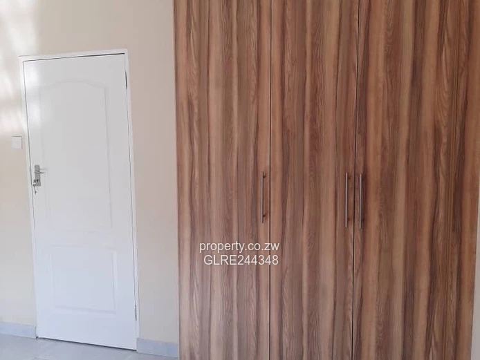 Marlborough 3-Bed Flat with Borehole & Modern Kitchen