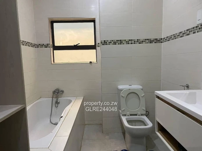 Greencroft 3-Bed Townhouse - Modern Finishes, Borehole & Parking