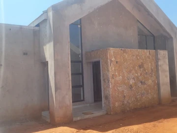 3 Bedroom Flat & Apartment