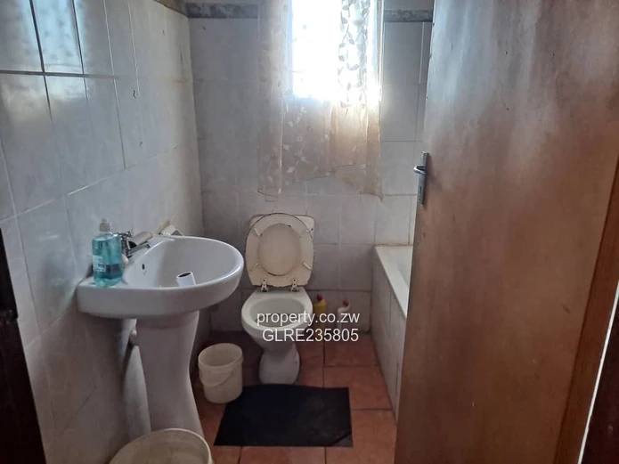 Incomplete House for Sale in Kuwadzana Extension