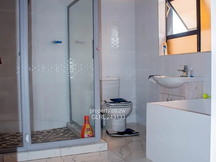 3-Bed Sunway City Home with Borehole & Solar Geyser