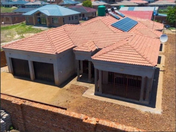 Luxurious Sandton Phase 2 Property for Sale  Sandton Park, Harare West, Harare