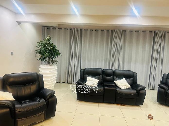 Stunning Gletwyn 6 Bedroomed House To Rent_