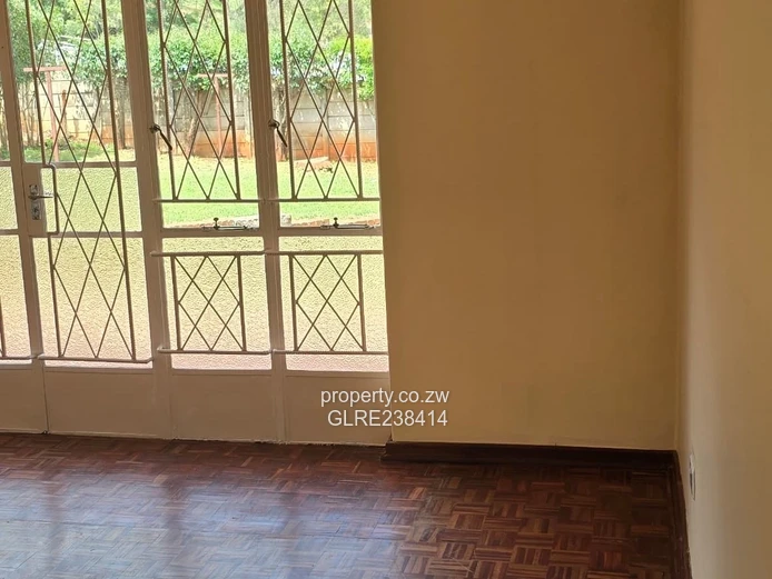 Spacious 5BR Borrowdale home — borehole & double garage