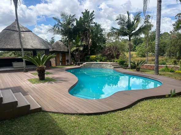 6 Bedroom House