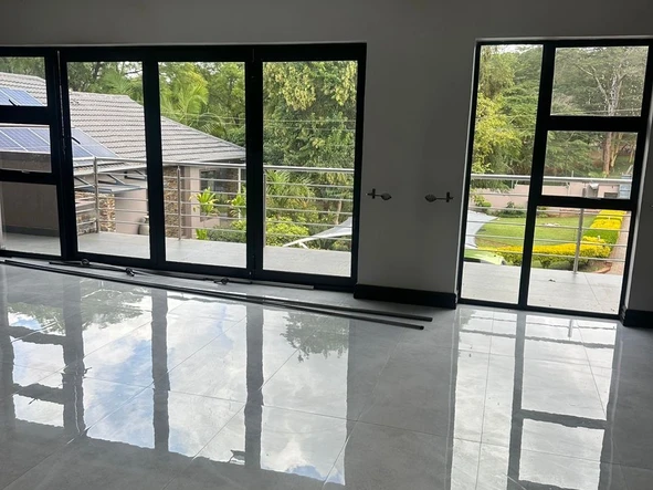 6 Bedroom House