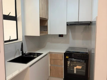 3 Bedroom Flat & Apartment