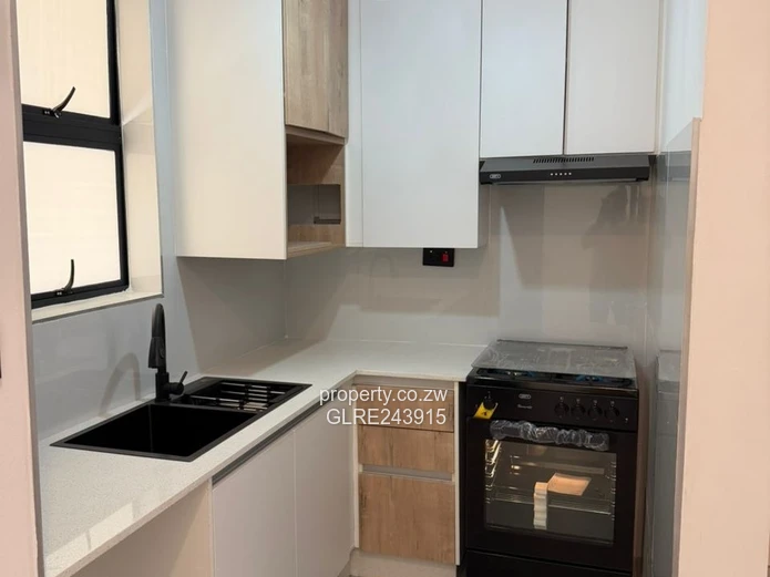 Modern 3-Bed Apartment in Bluff Hill — Borehole Backup
