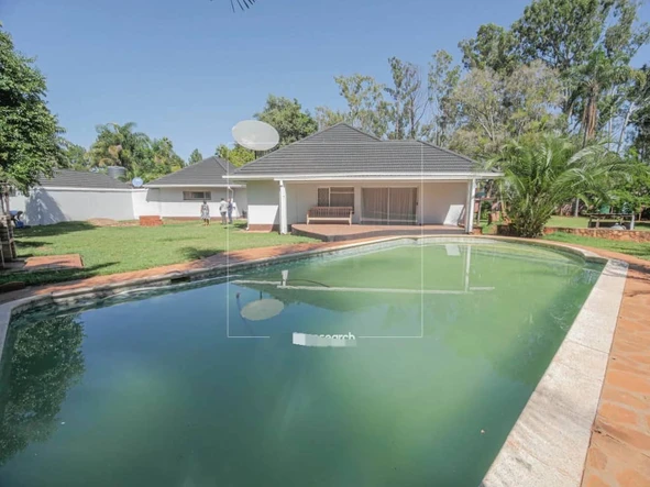 5 Bedroom House
