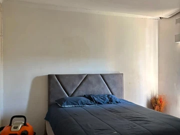 3 Bedroom Flat & Apartment