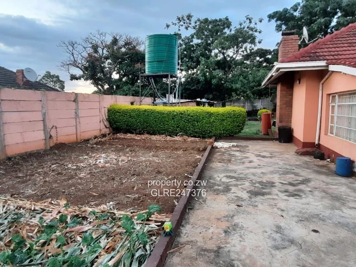 Haig Park 3-Bed House on 1,163m² with Borehole