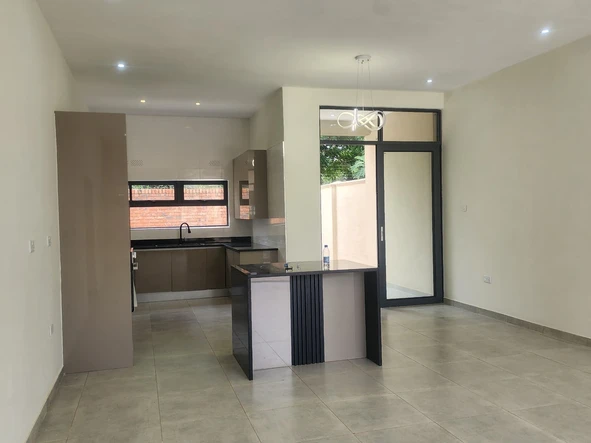 3 Bedroom Garden Flat