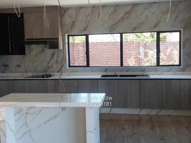 Forsale Modern 3-Bedroom Cluster in Greendale Athlone