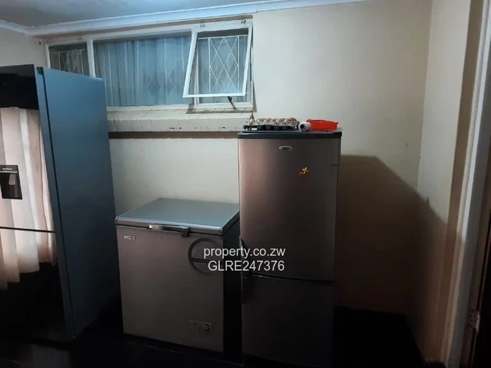 Haig Park 3-Bed House on 1,163m² with Borehole