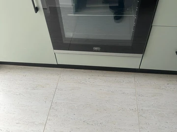 2 Bedroom Flat & Apartment