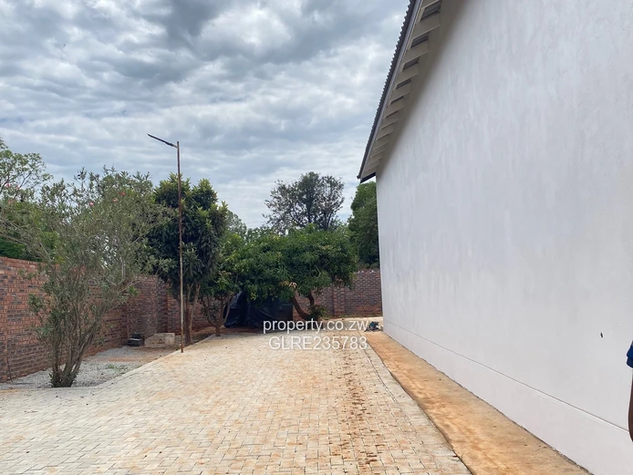 Luxurious Mount Pleasant Townhouses/Apartments FORSALE (Sole Mandate)