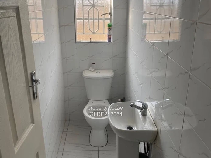  Walled 3-Bed in Budiriro To Let 