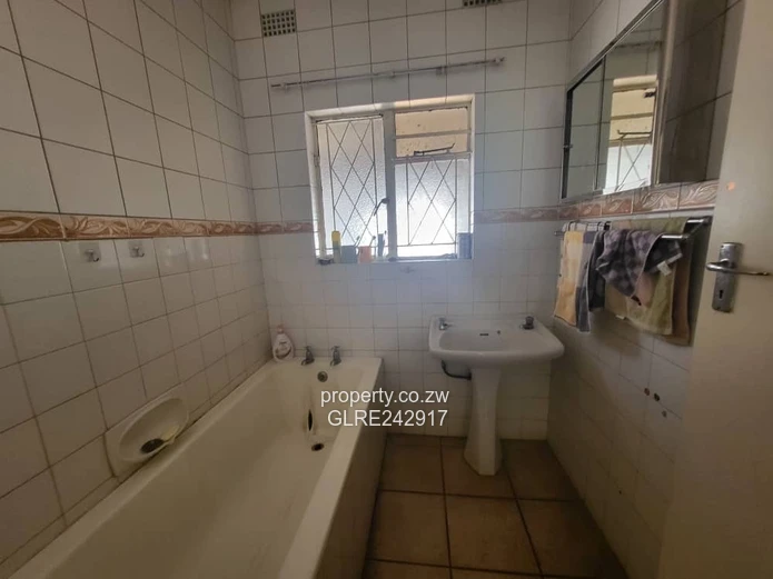 Mount Pleasant 5-Bed Home on 4000m² w/ Borehole & Pool