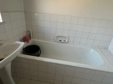 2 Bedroom Garden Flat