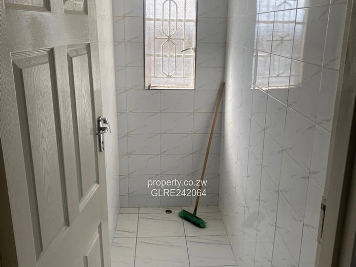  Walled 3-Bed in Budiriro To Let 