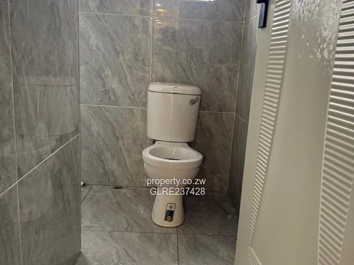 Luxurious 7-Bedroom Haven in Highlands!