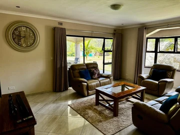 Rent a Beautiful, Partially Furnished 5-Bed Cluster Home in Ballantyne Park