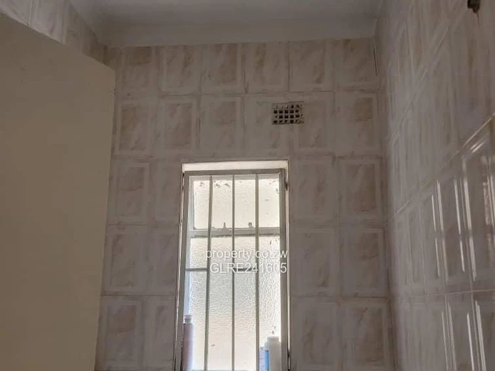 Spacious 5-Bed Home + Office, Borehole — Hillside, Harare South