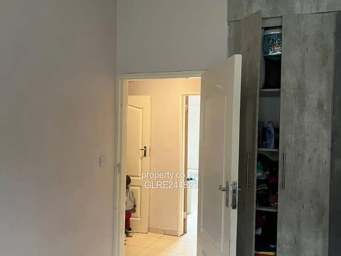 3-Bed Home with Borehole & Paved Yard in Madokero