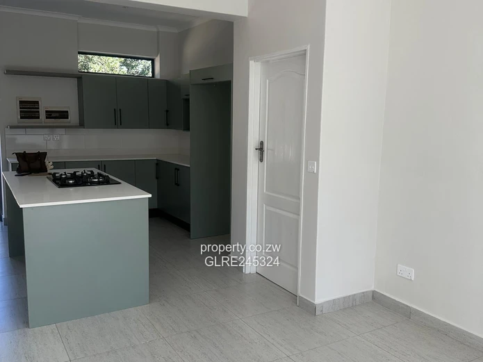 Spacious 2-Bed Apartment in Vainona — Modern Kitchen & Borehole (Sole Mandate)